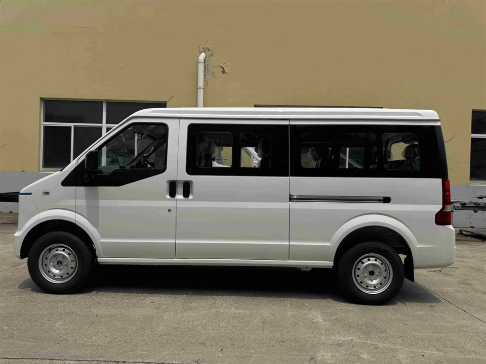 4 Row Vans